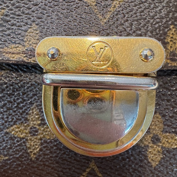 Authentic Louis Vuitton Koala Wallet - Picture 7 of 13